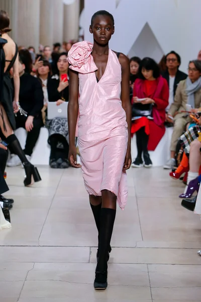 Look 4